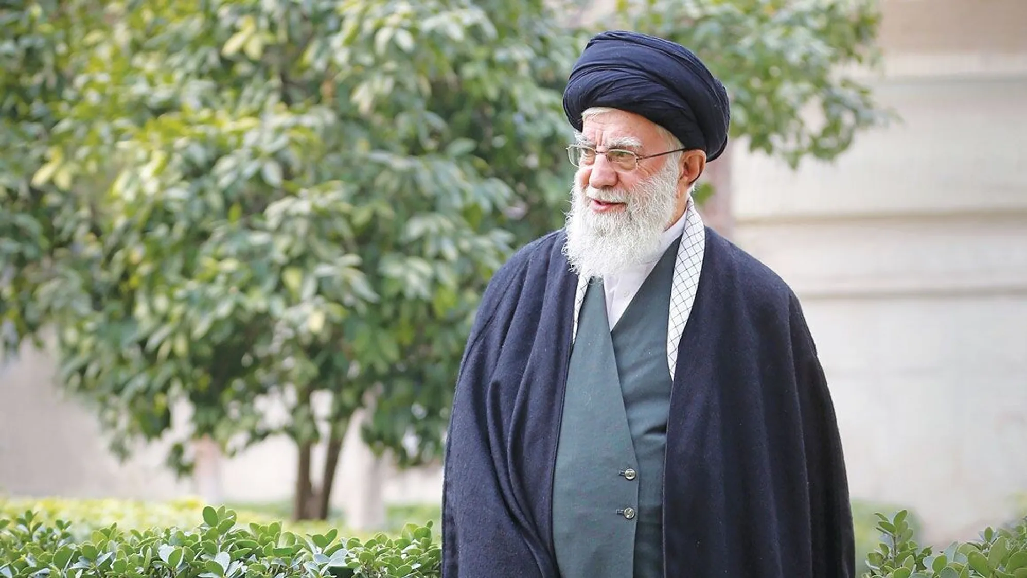 شهادت رهبر ایران در 9 اسفند و قطعی اینترنت و روایت محمدامین از روزهای جنگ رمضان برای کسب و کارهای آنلاین